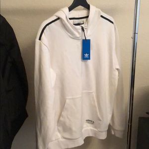 ADIDAS Pullover Sweater Size M (NWT)